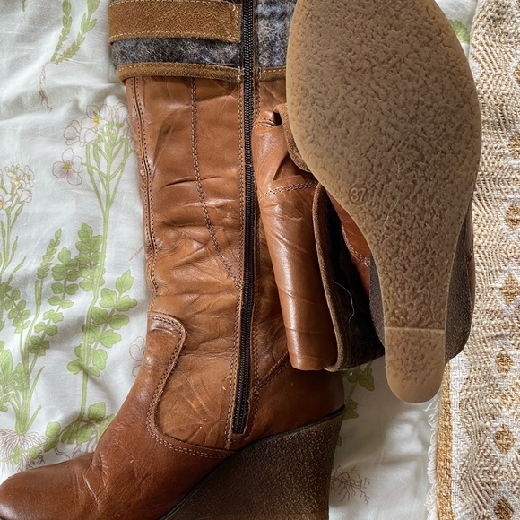 HOT HOT HOT!!! Vintage Fall/winter boots! - Picture 3 of 4